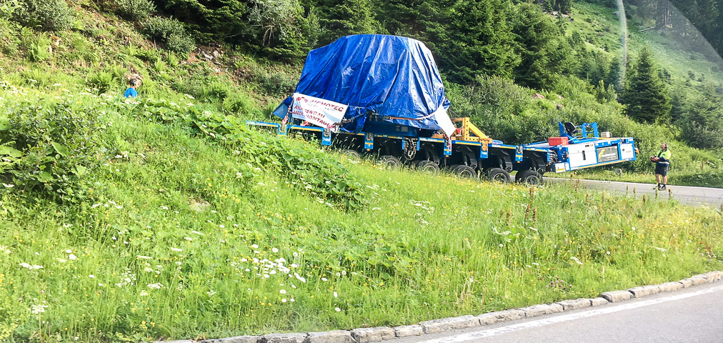 Sondertransport Hochalpenstraße Bauteile